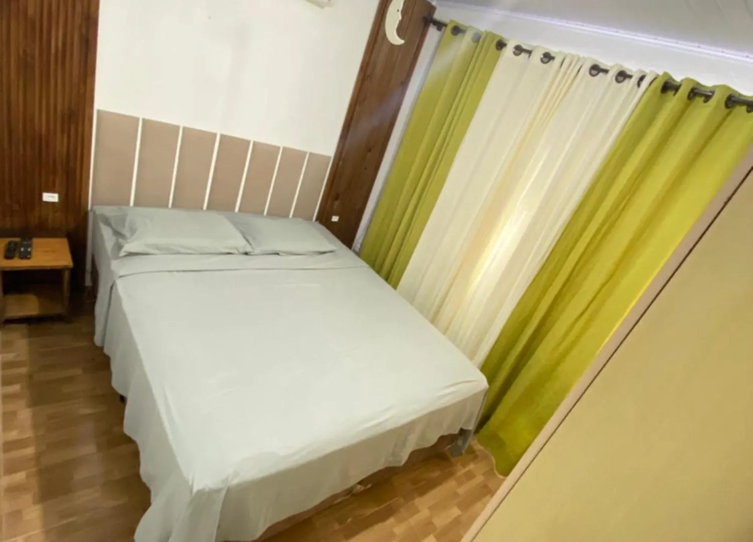Casa Zimbos - 150 Metros Da Praia Bombinhas